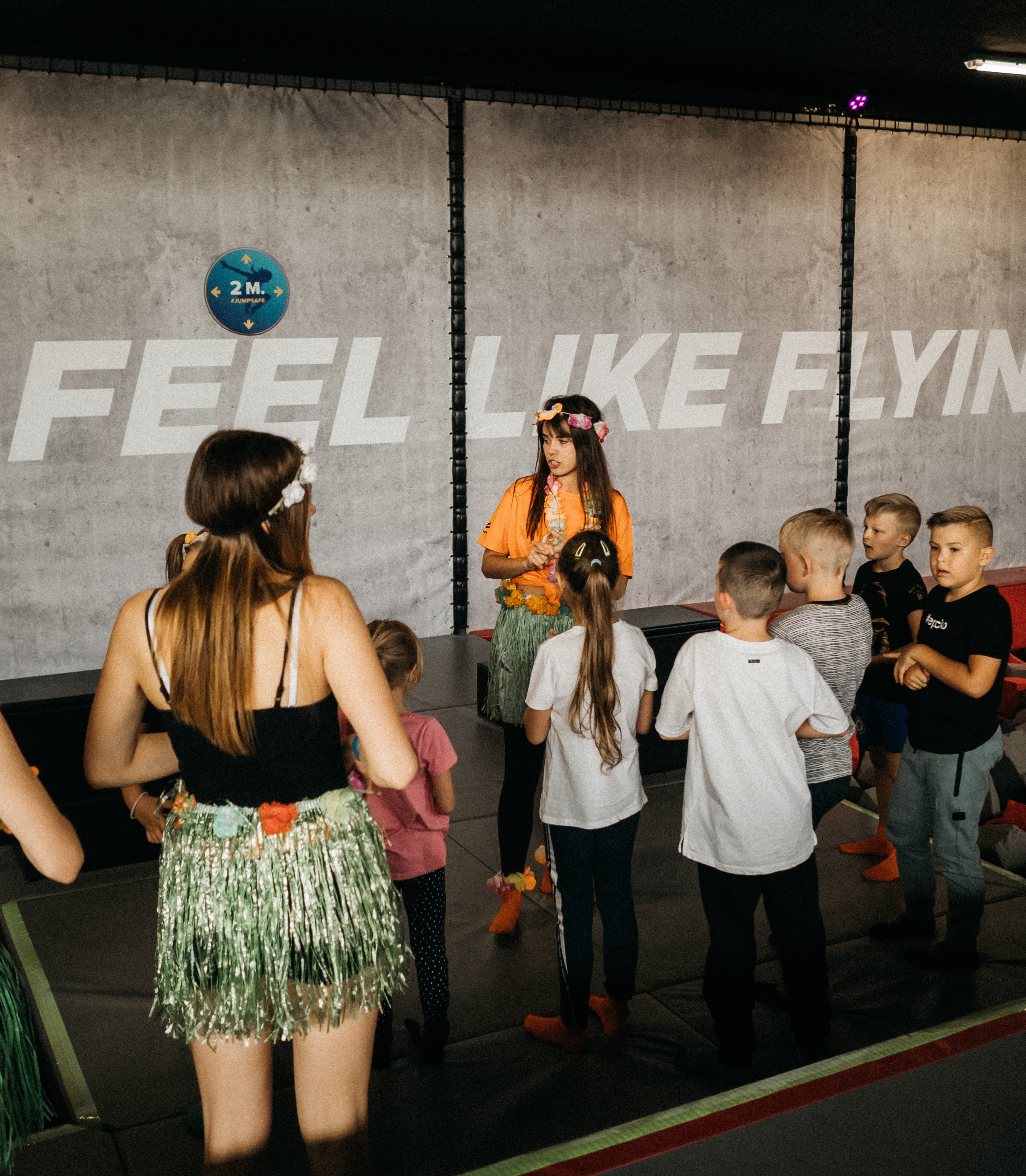 Networking podczas wydarzenia firmowego